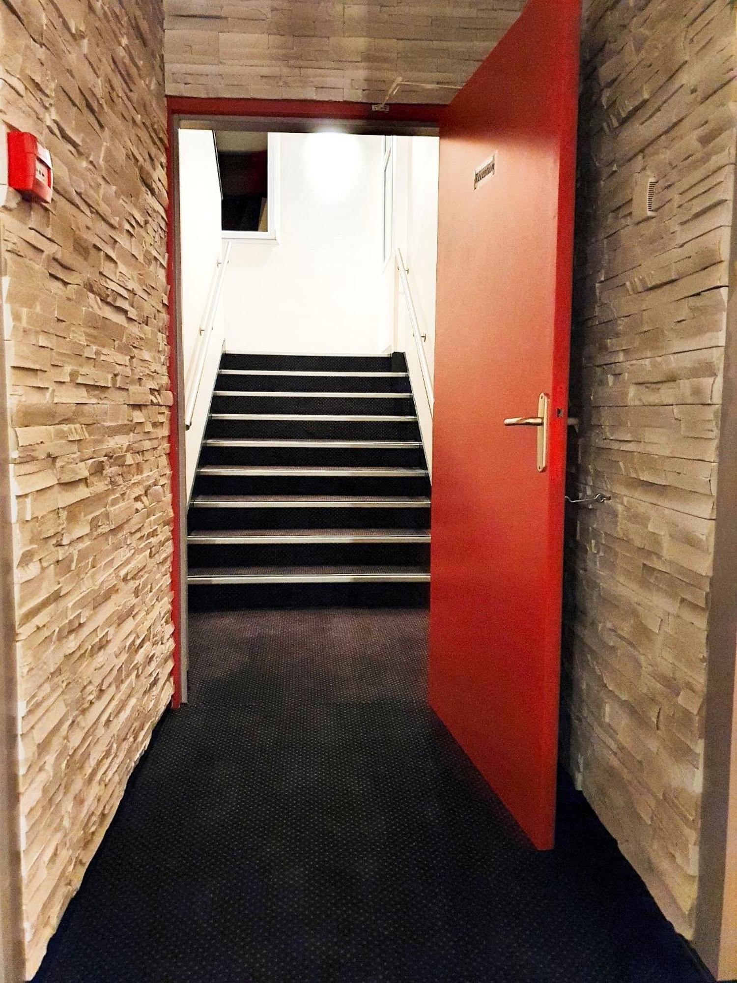 萨乐酒店 波尔尼克 外观 照片